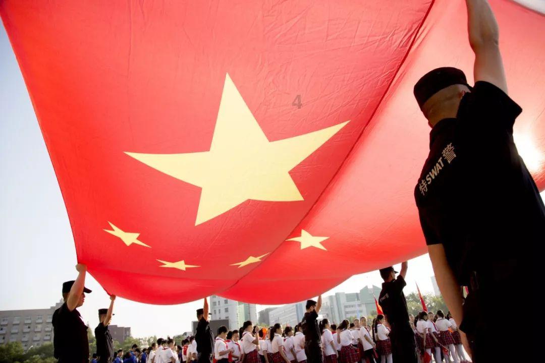 为什么现在有些女性不愿意生孩子？游戏画面